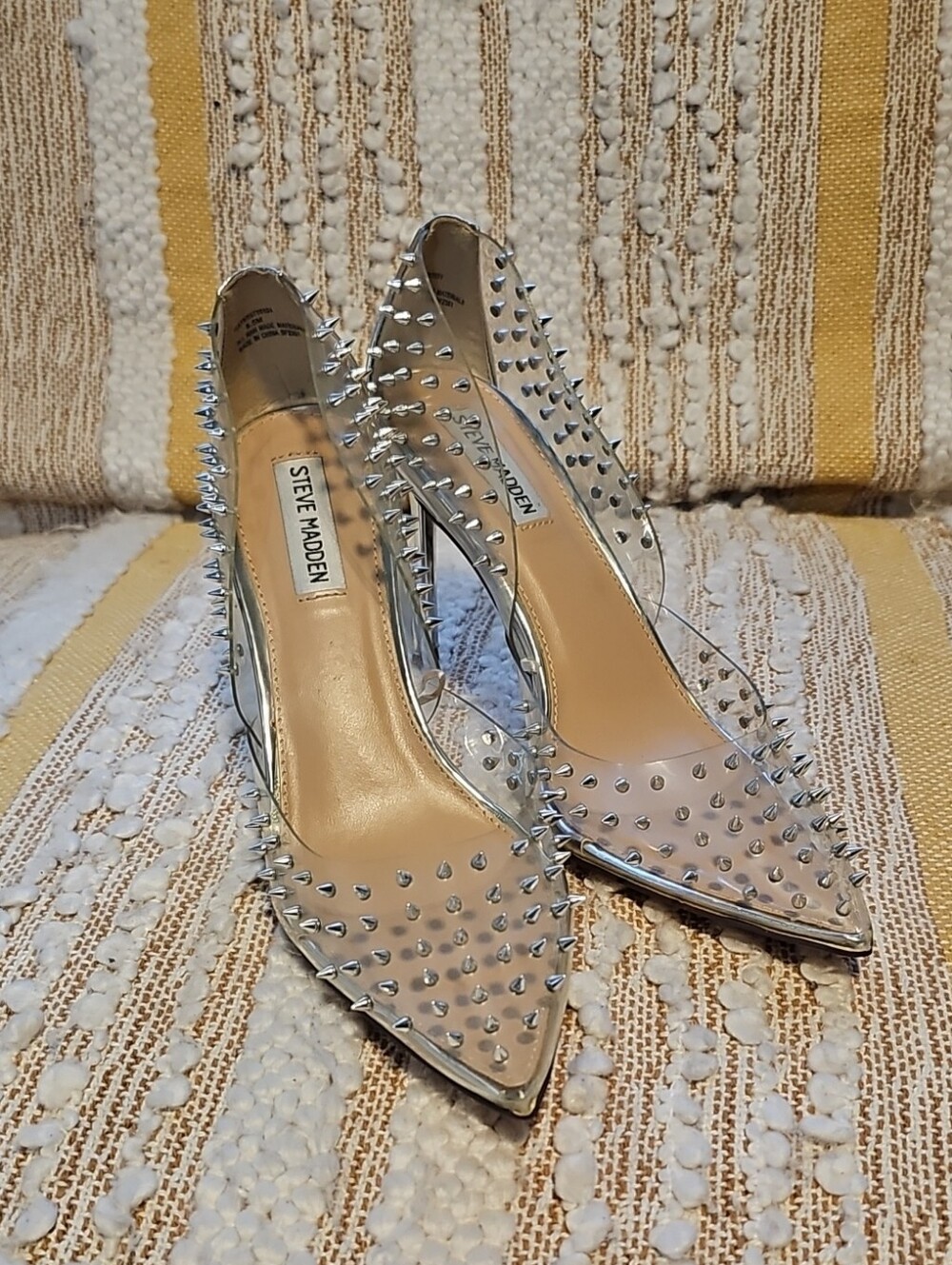 Steve Madden Testy Clear Silver Pointed Spike Pumps